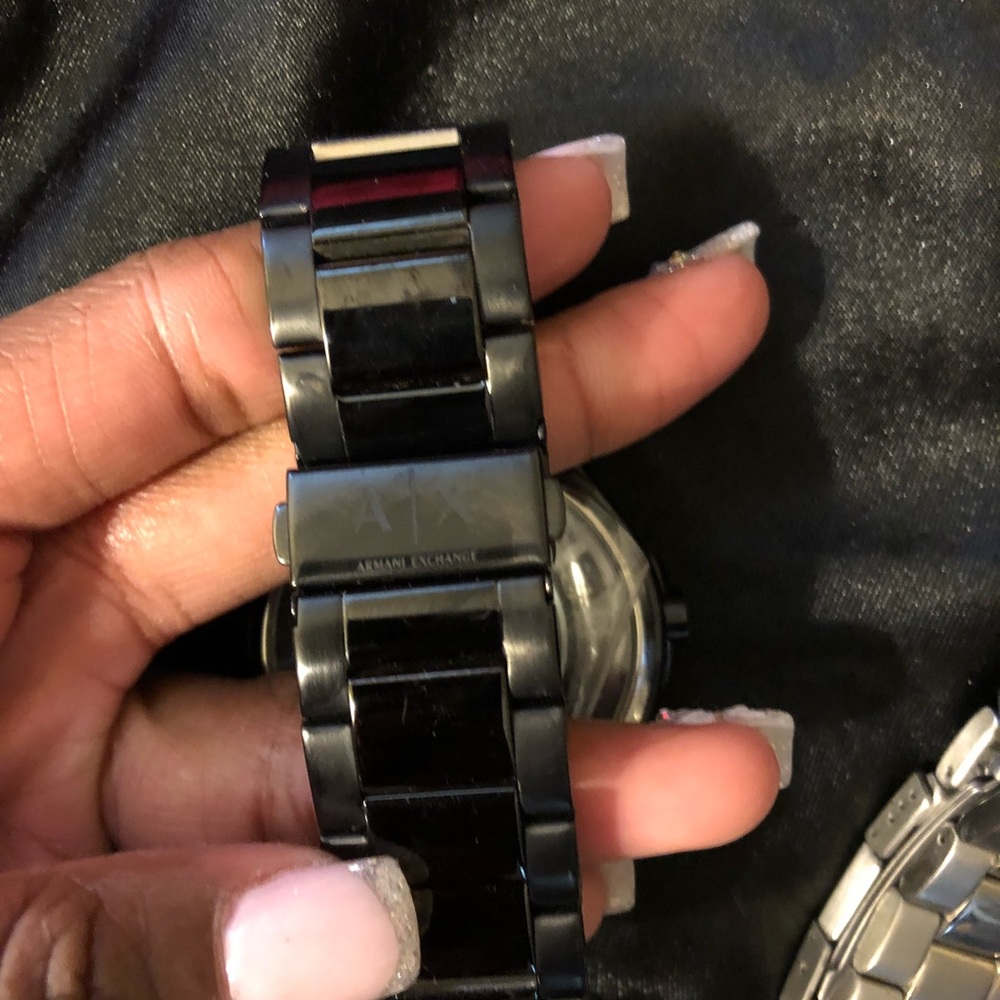 Watch - Picture 2 of 2